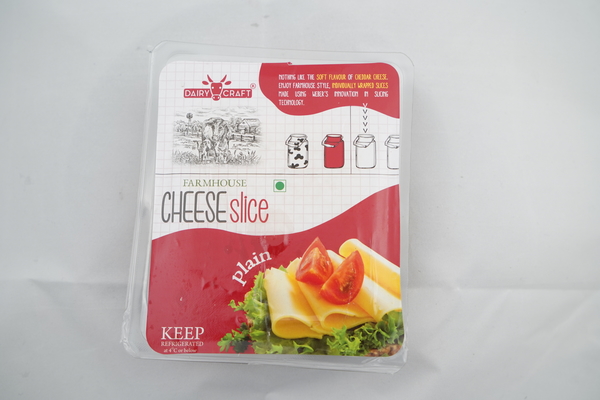 Dairy Craft Farmhouse Cheese Slice, 200gm