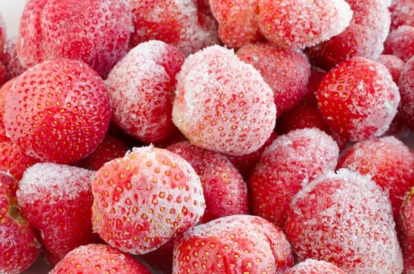Frozen Strawberries, 100gm, Baking Ingredients